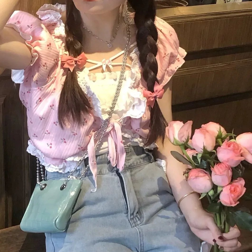 蒙娜丽莎与血月亮 海报